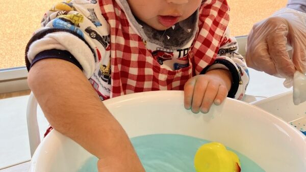 🧊冷た〜い氷遊び